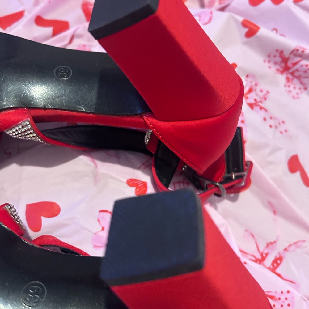 Source Unknown Red Heels with Rhinestone Straps N… - image 7